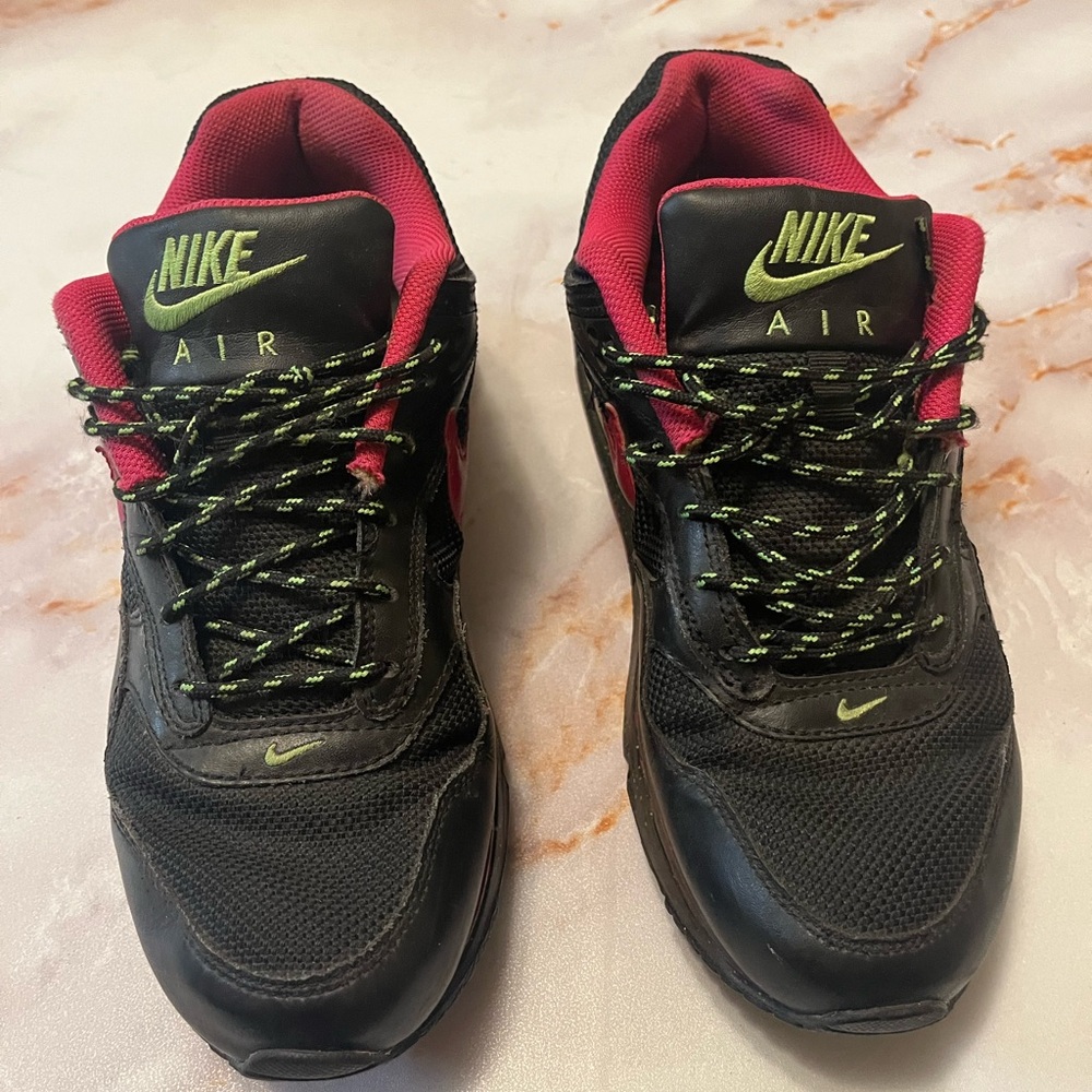 Nike AIRMAX Women's Black Shoes with Pink Lining and Neon Green Accents